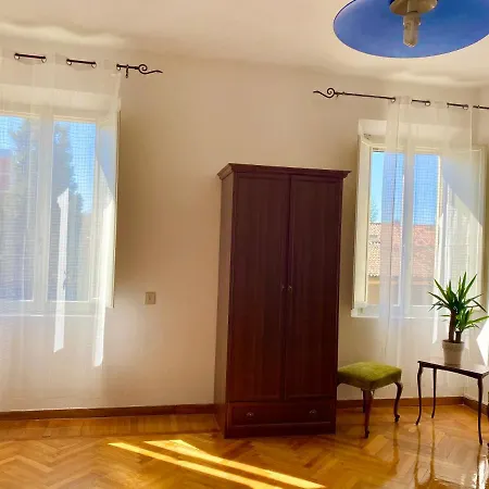 Al Fluviale Panzió *